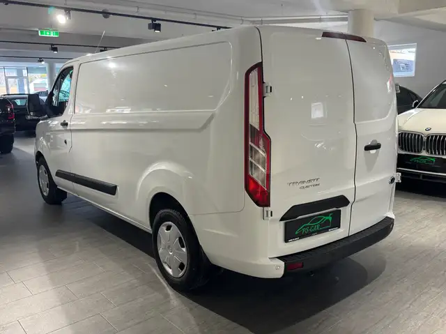 Ford Transit Custom view 12