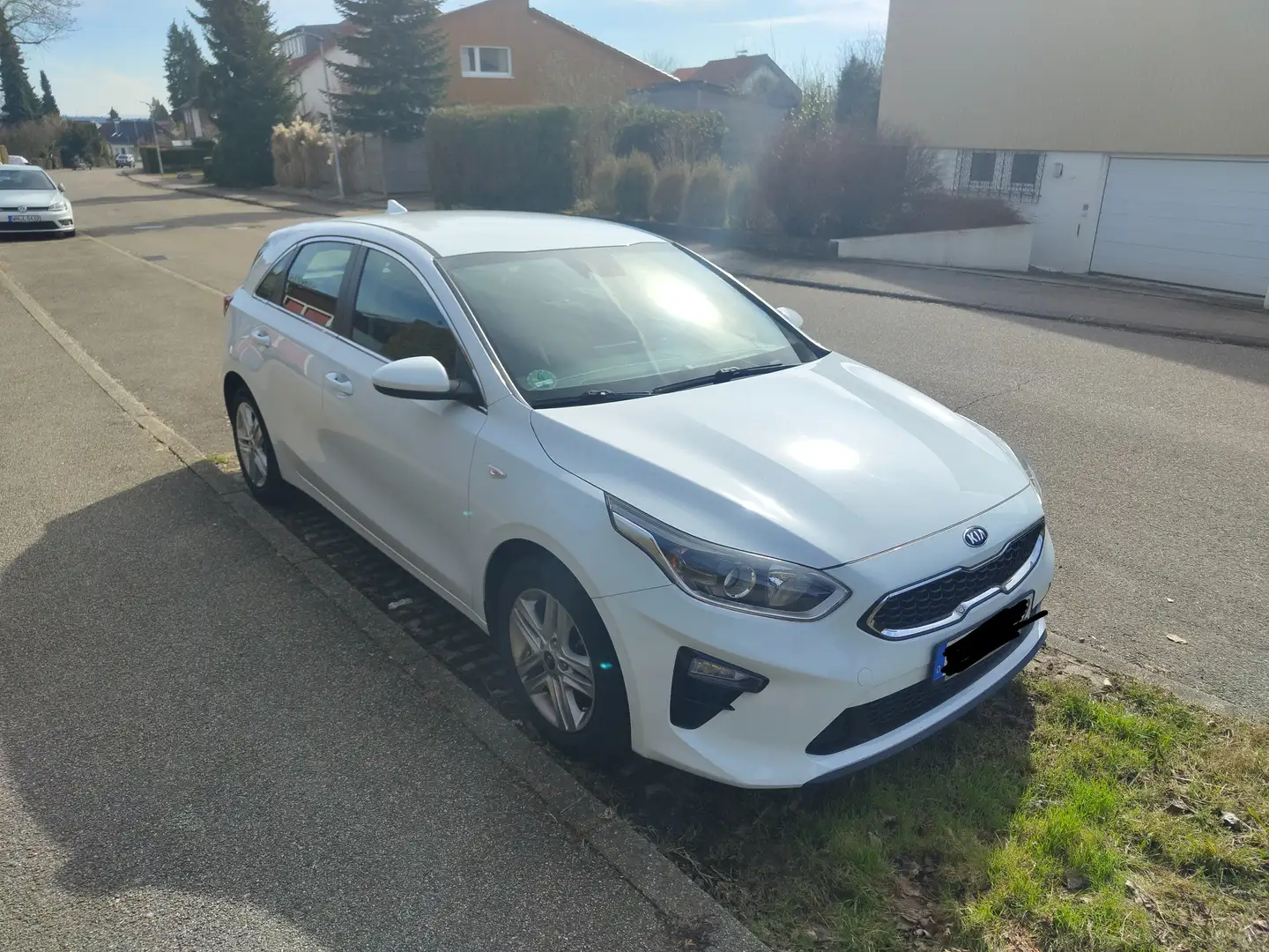 Kia Ceed / cee'd Ceed 1.4 T-GDI OPF Platinum Edition Weiß - 2
