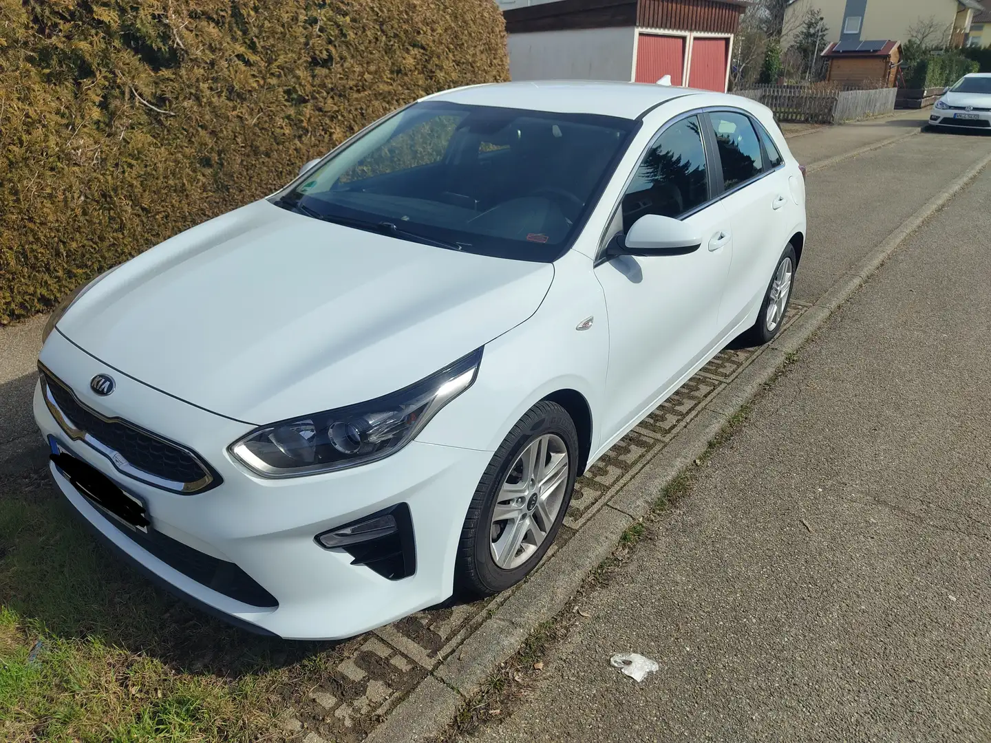 Kia Ceed / cee'd Ceed 1.4 T-GDI OPF Platinum Edition Weiß - 1