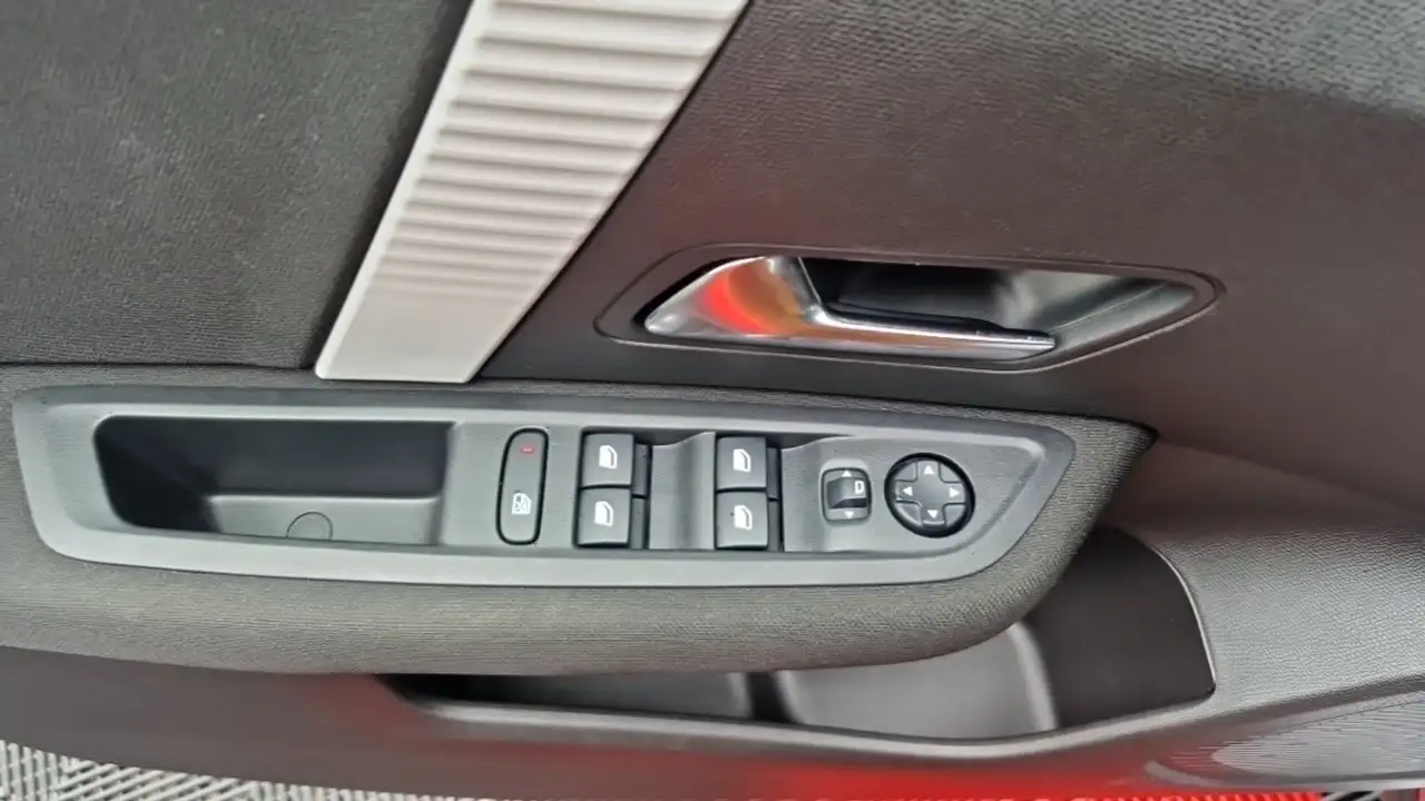 Citroen C4 Berline — photo 17