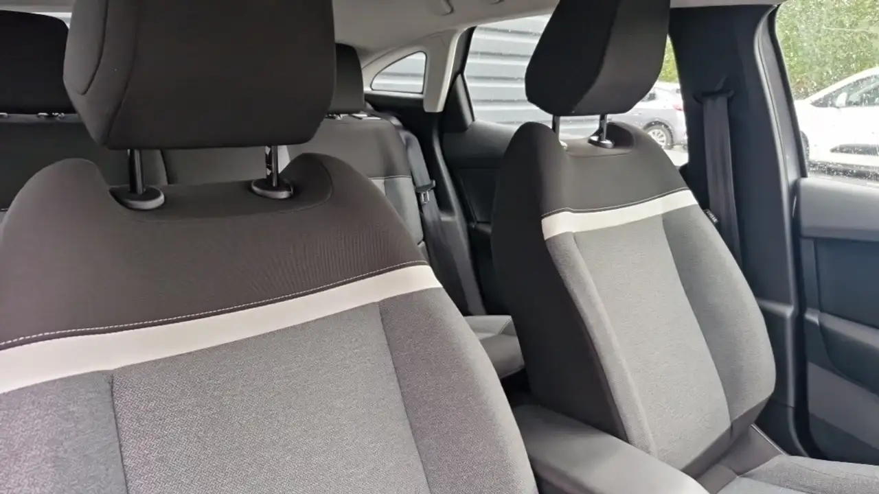 Citroen C4 Berline — photo 6