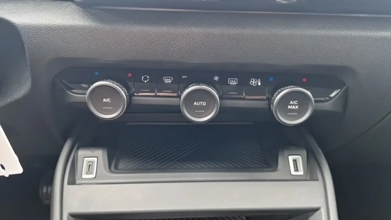 Citroen C4 Berline — photo 27