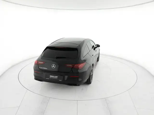 Mercedes-Benz Cla view 6
