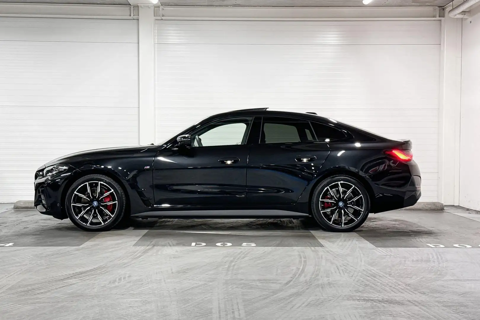 BMW i4 eDrive35 | M-Sport Pro | High Executive | Active C Noir - 2