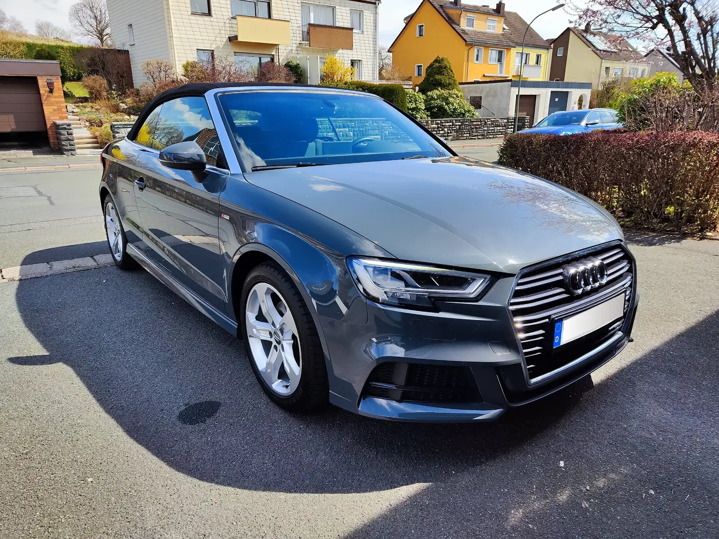 Audi A3 A3 Cabrio1.4 TFSI S Line ultra,top gepflegt,HU neu Grau - 1