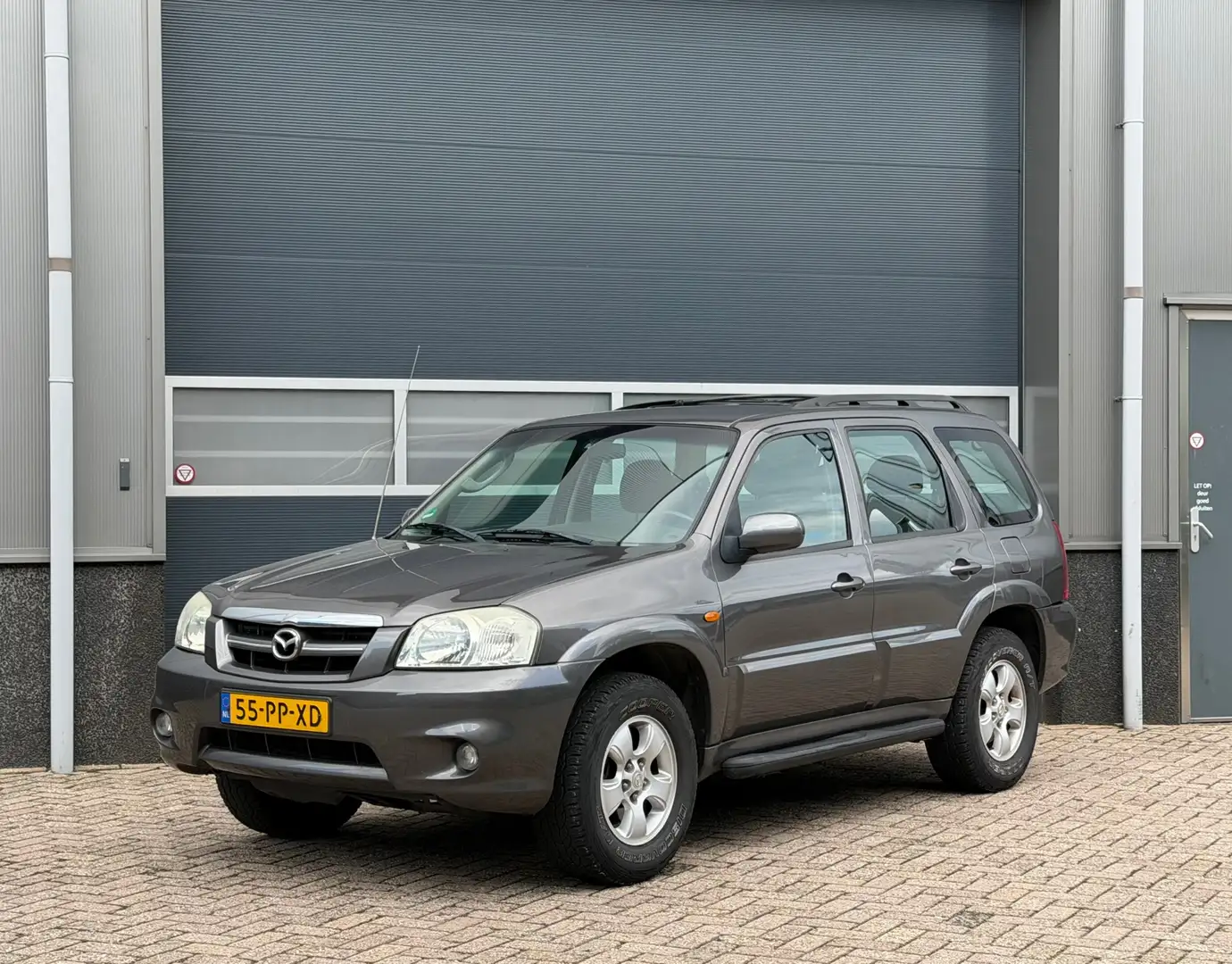 Mazda Tribute 2.3i Touring bj.2004 Airco|Trekh|Cc|Nap. Grau - 1
