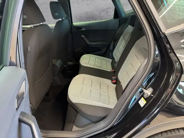 Seat Arona view 10