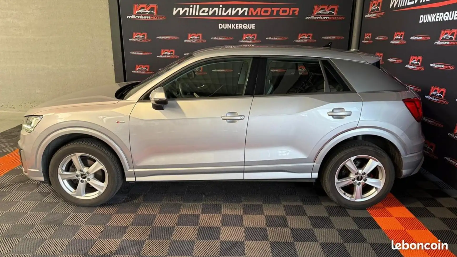 Audi Q2 s line 30 tdi 116 cv garantie 6 mois Gris - 2