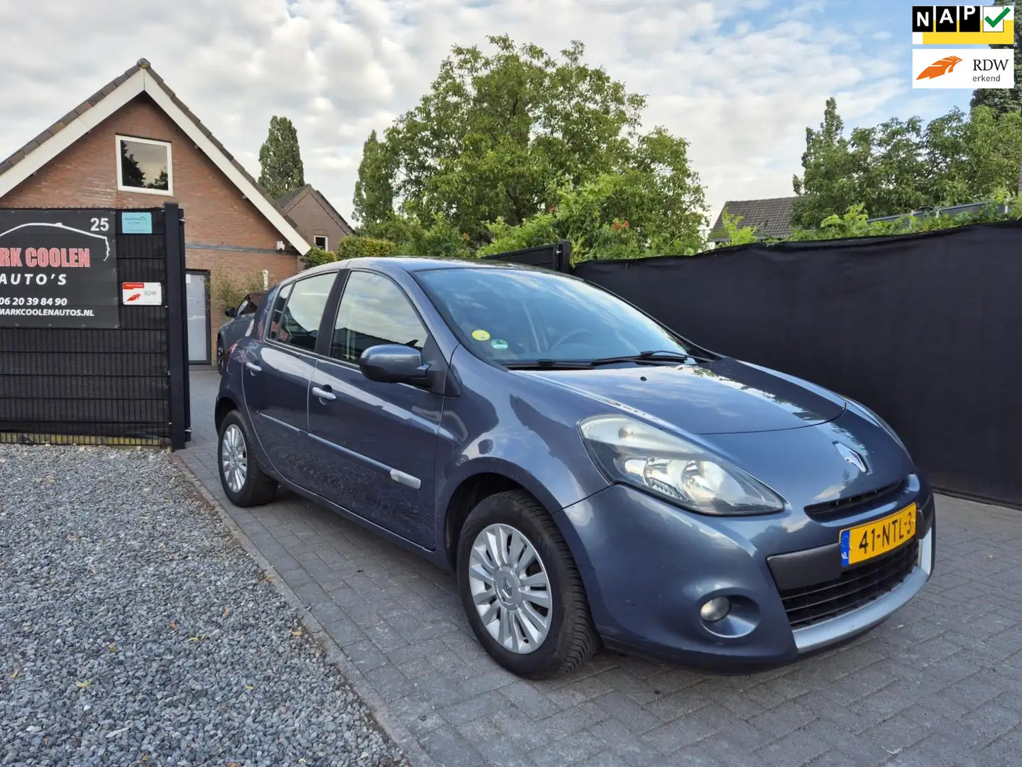 Renault Clio 1.2 Collection 5 Deurs Airco Cruise Blauw - 1