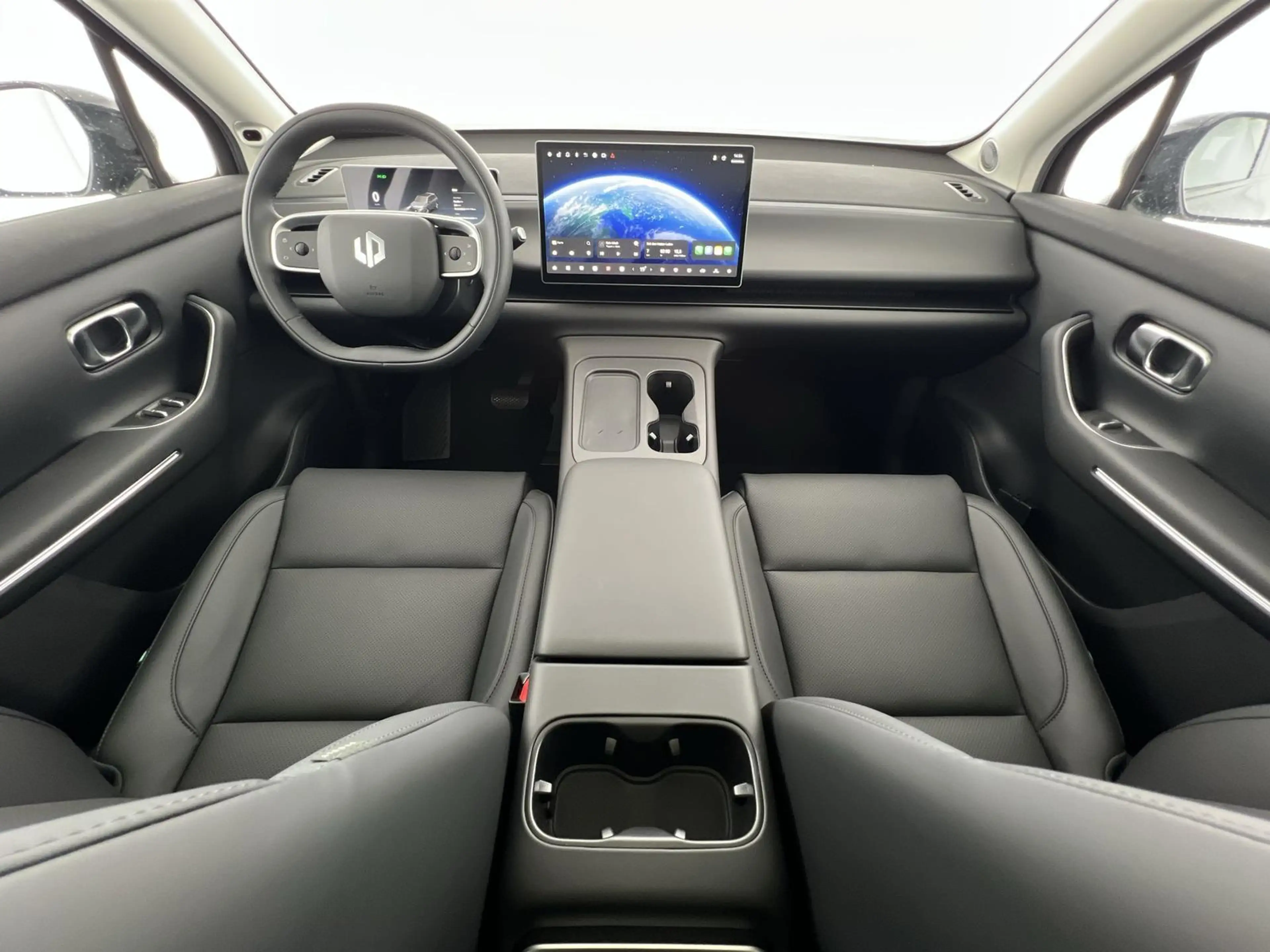Leapmotor C10 BEV ProMax Design AWD*NAVI*SHZ*360°K*uvm — photo 7