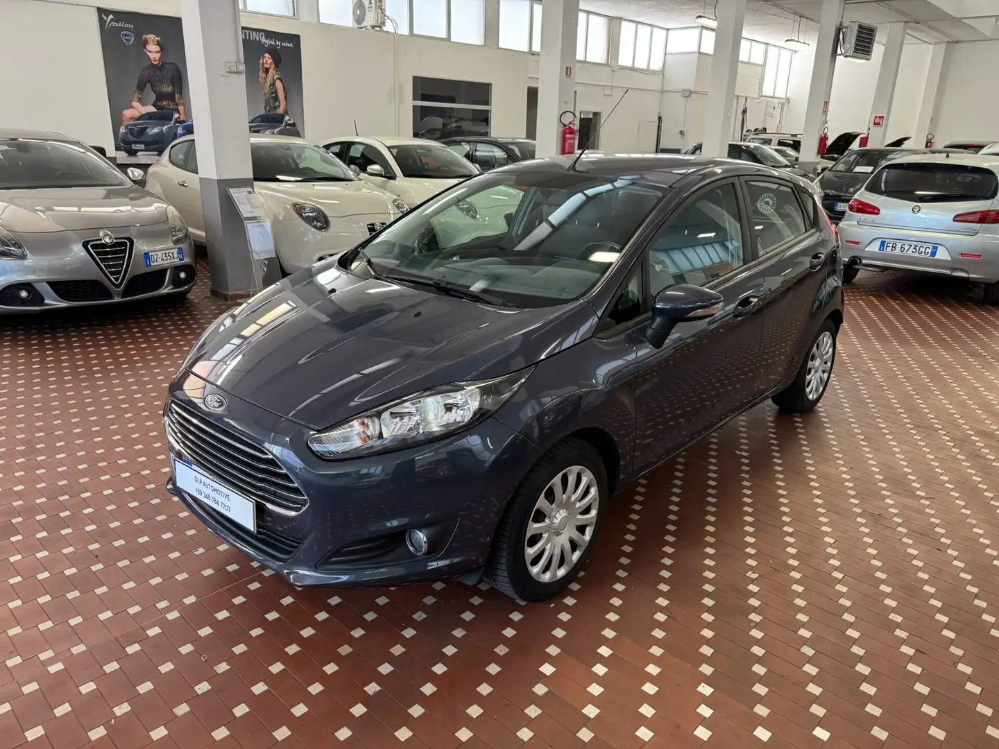 Ford Fiesta 1.2 60CV 5 porte Blauw - 1