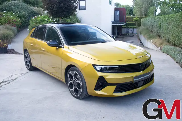 2023 Opel Astra in Yellow for sale