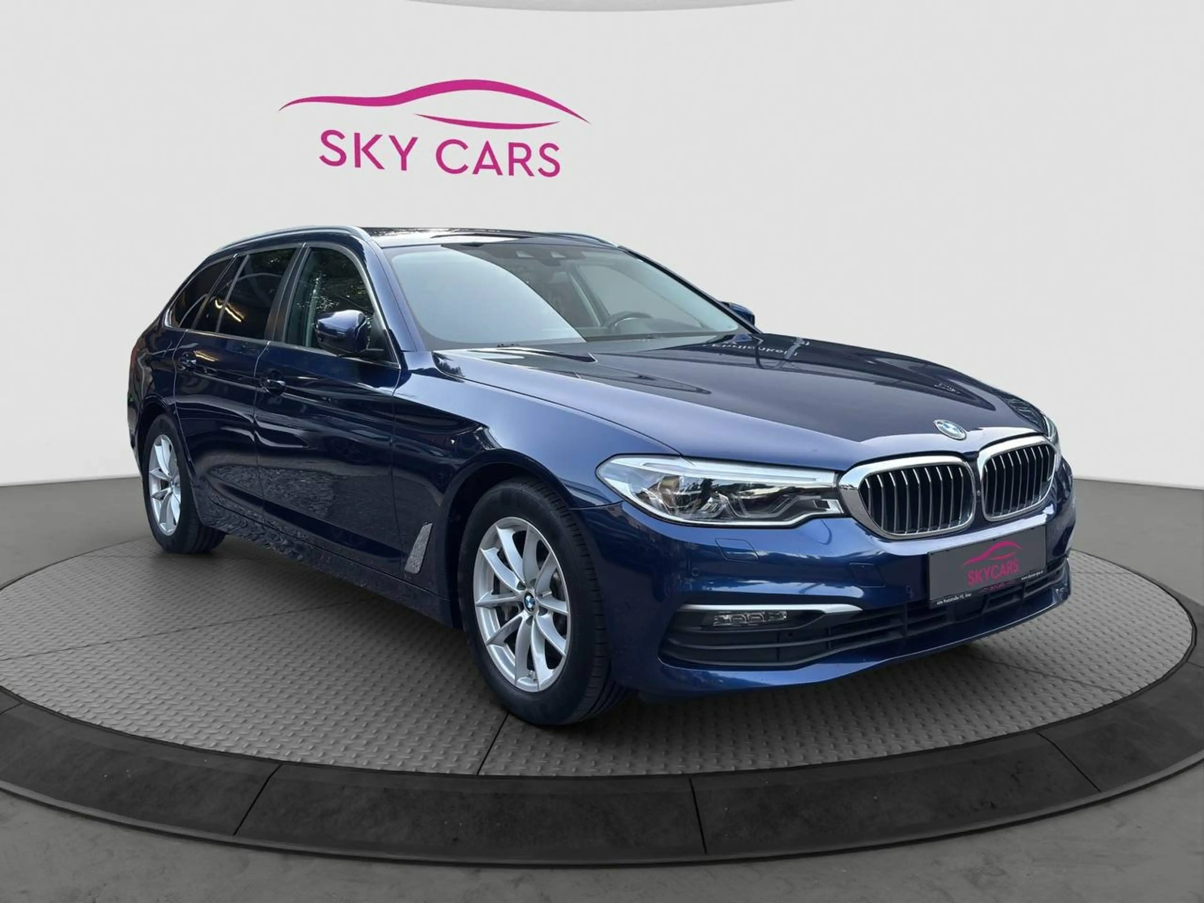 BMW 525 525d Touring | Automatik | Driving Assistant Plus — photo 3