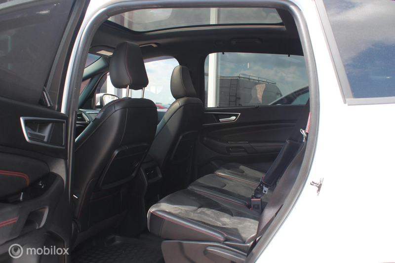 Ford S-Max 1.5 ST-Line Pano/20Inch/Leder/Camera/Trekhaak/Etc — photo 17