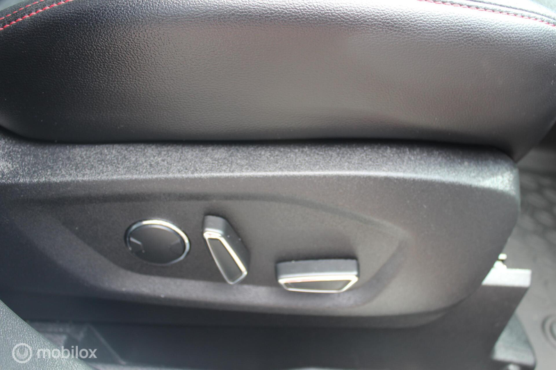 Ford S-Max 1.5 ST-Line Pano/20Inch/Leder/Camera/Trekhaak/Etc — photo 13