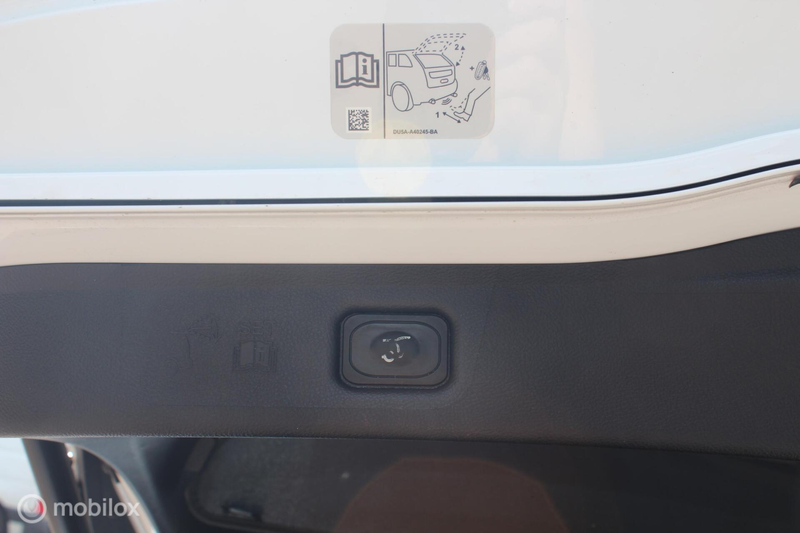 Ford S-Max 1.5 ST-Line Pano/20Inch/Leder/Camera/Trekhaak/Etc — photo 10