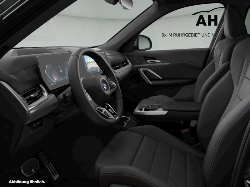BMW X1 sDrive20i — photo 3