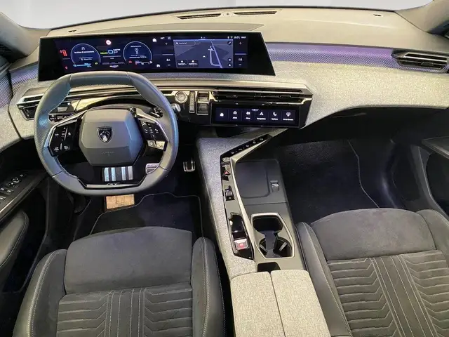 Peugeot 3008 view 6