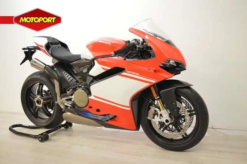 Ducati 1299 Superleggera - foto 2