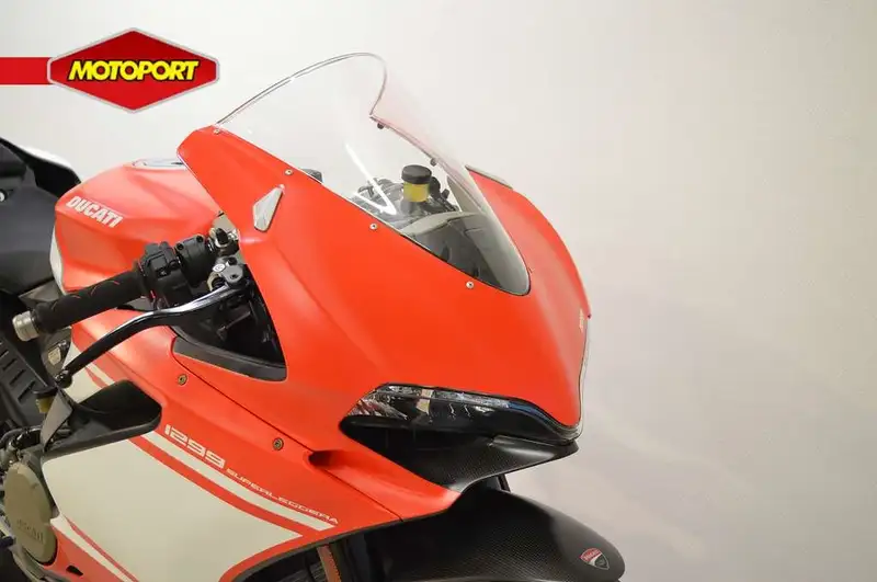 Ducati 1299 Superleggera - foto 5