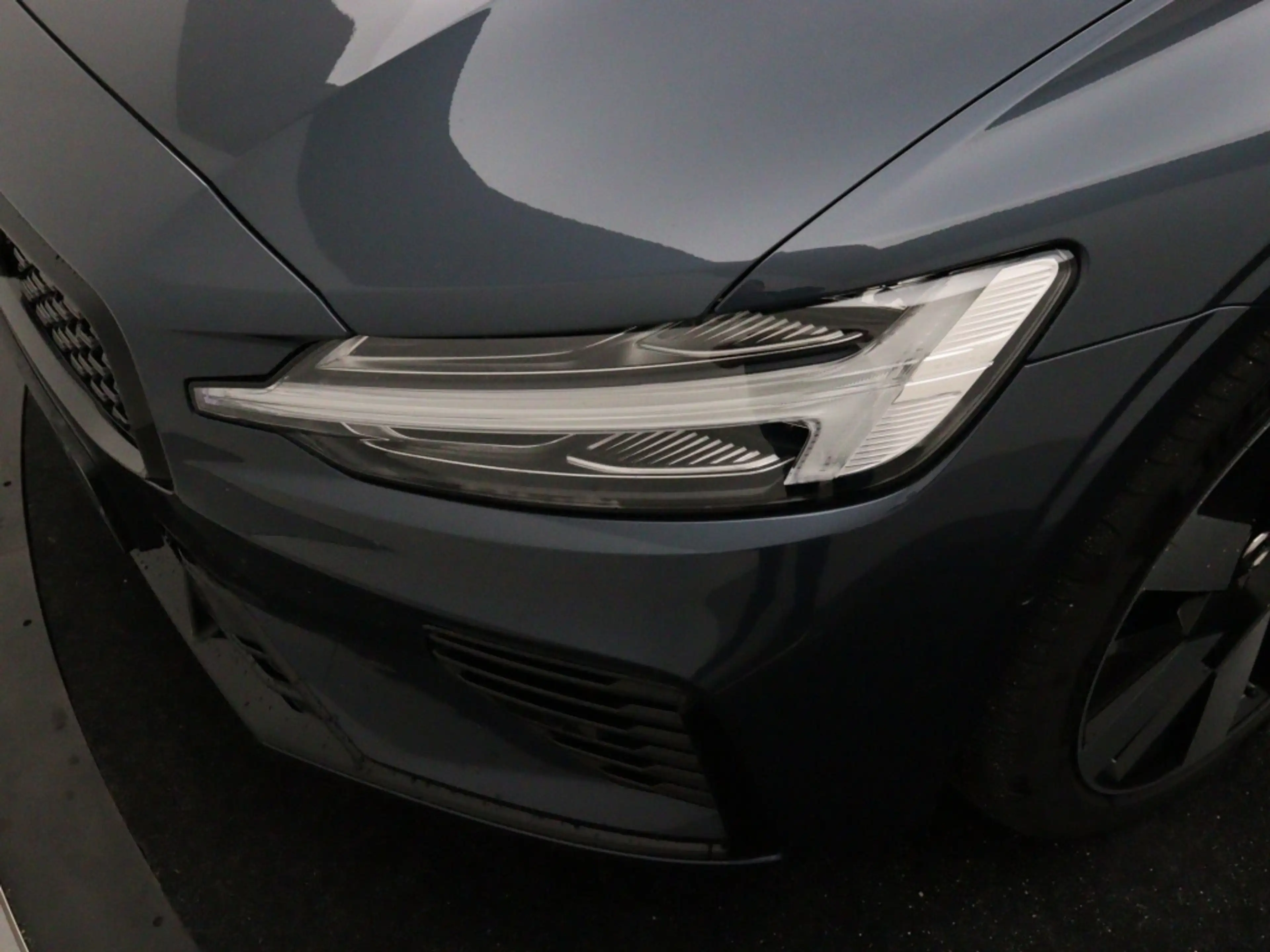 Volvo V60 T8 PLUG-IN HYBRID PLUS DARK HEAD-UP SCHUIFDAK 19IN — photo 11