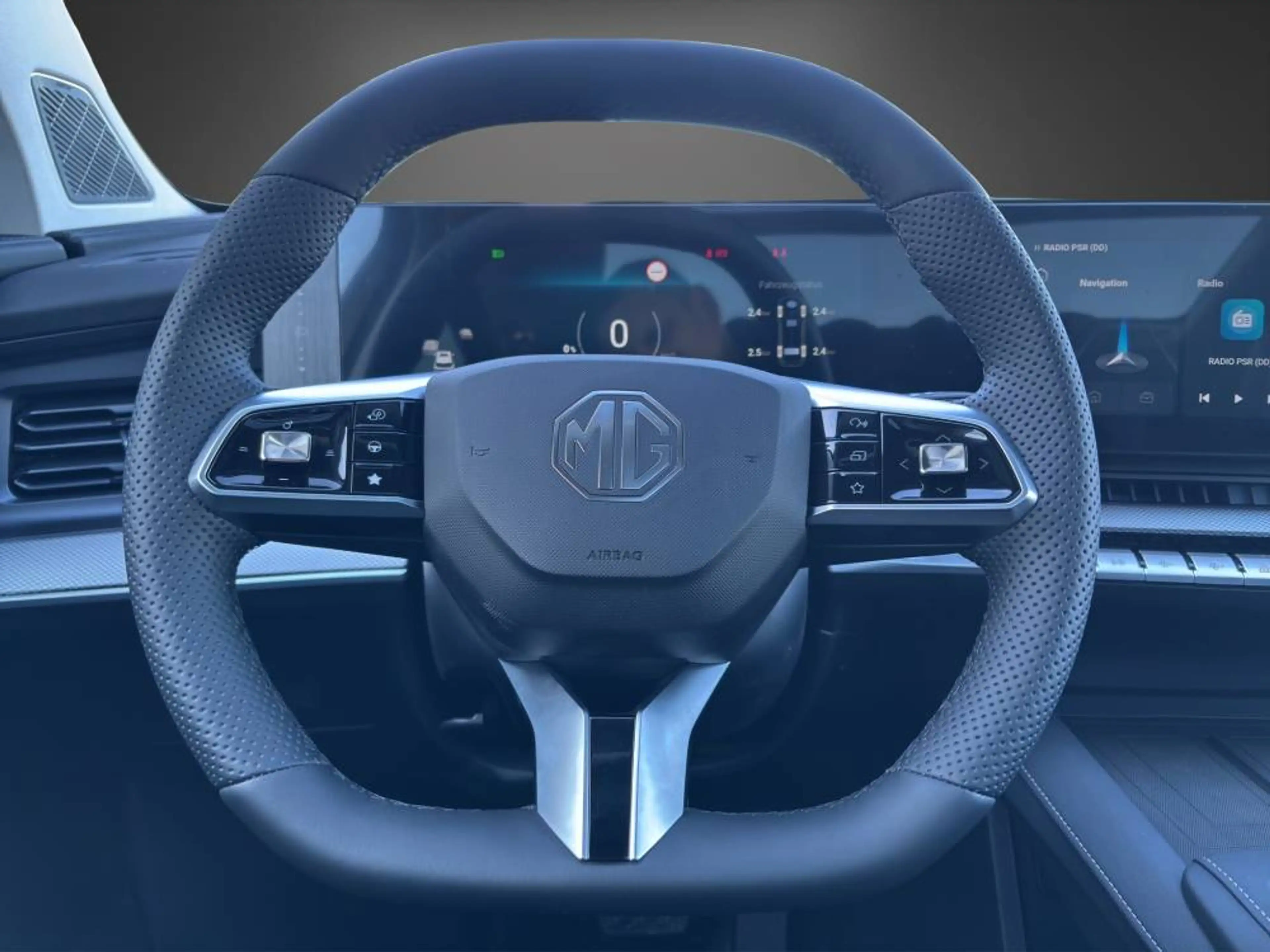 MG MGS9 1.5T PHEV Premium — photo 10
