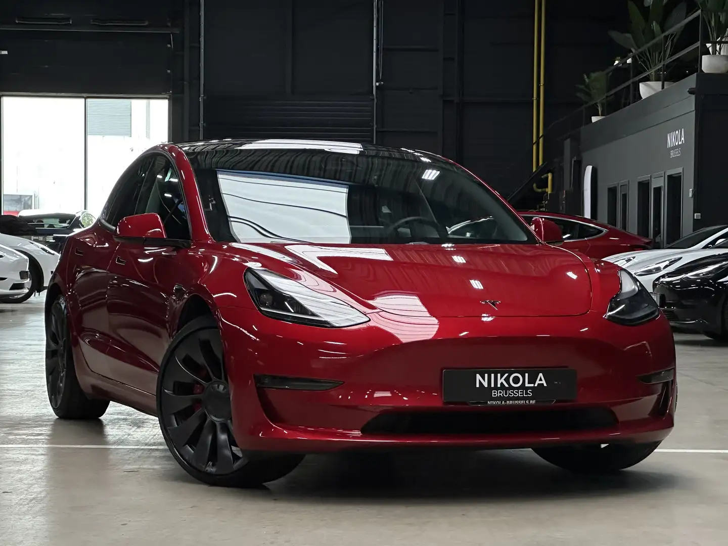 Tesla Model 3 PERFORMANCE - FACELIFT - AP ACTIVE Rouge - 1