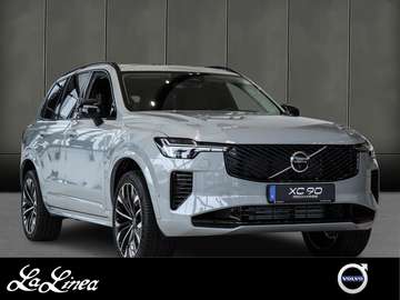 T8 AWD Recharge Reskin Ultra Dark NP:102.600,-/...