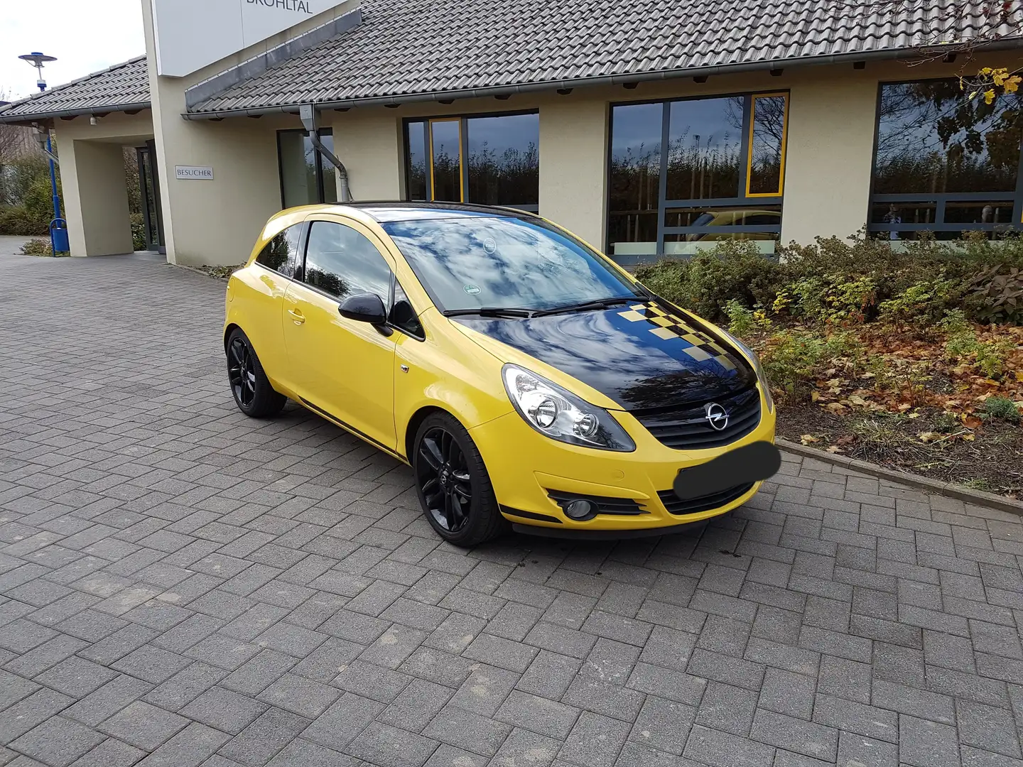 Opel Corsa Corsa 1.4 16V Color Race Gelb - 1