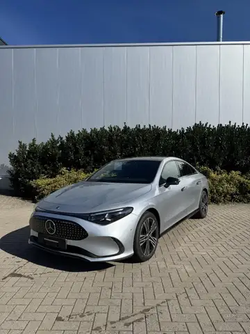 Mercedes-Benz CLA 200 CLA Business Line DOS 9329