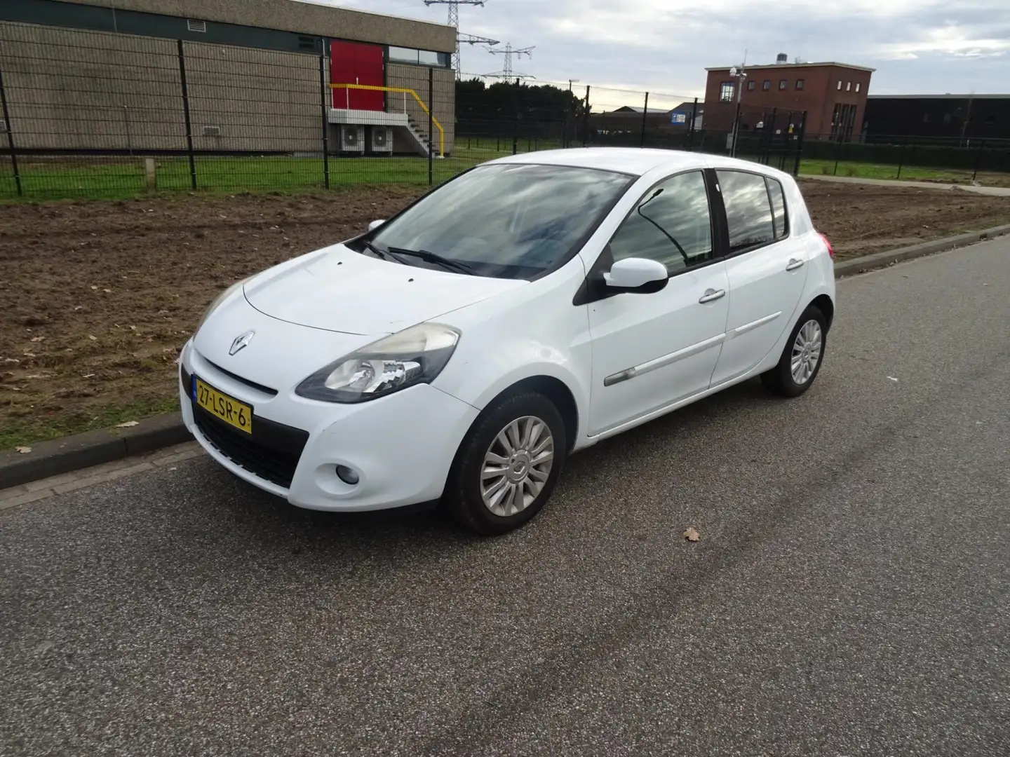 Renault Clio 1.2 Collection Wit - 1