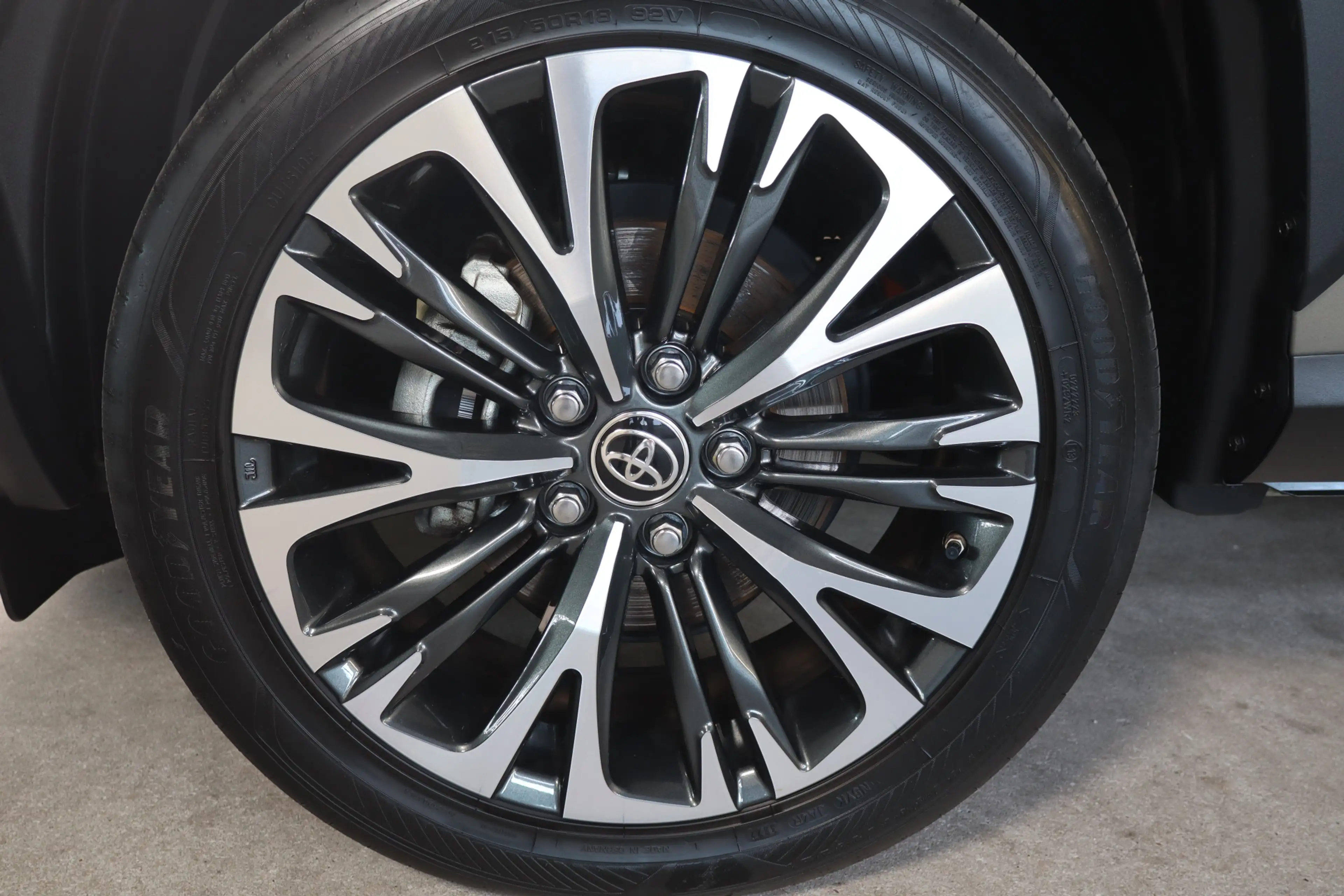 Toyota Yaris Cross 1.5 Hybrid Executive - NL- Auto!! HUD I Camera I D — photo 20