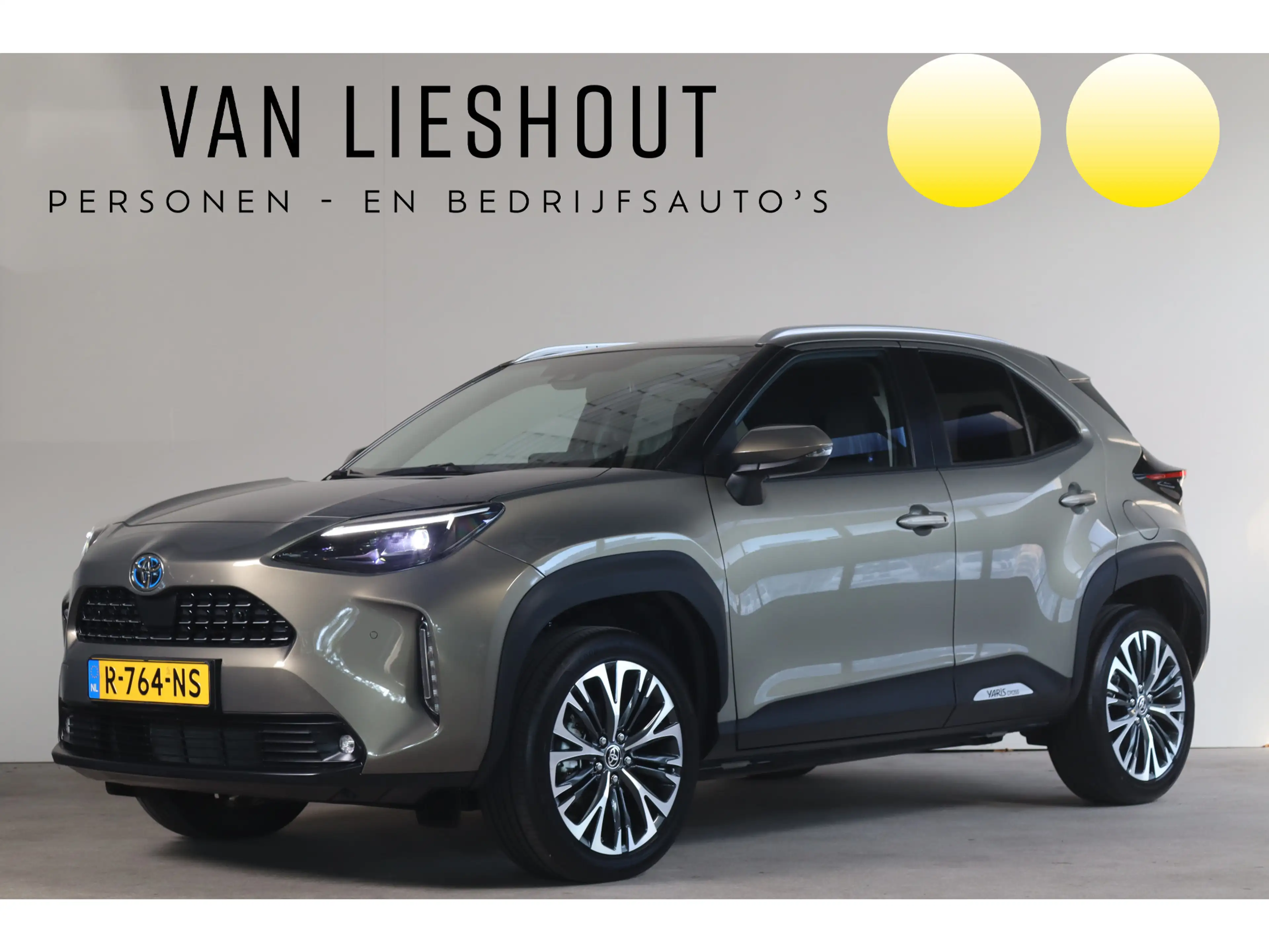 Toyota Yaris Cross 1.5 Hybrid Executive - NL- Auto!! HUD I Camera I D