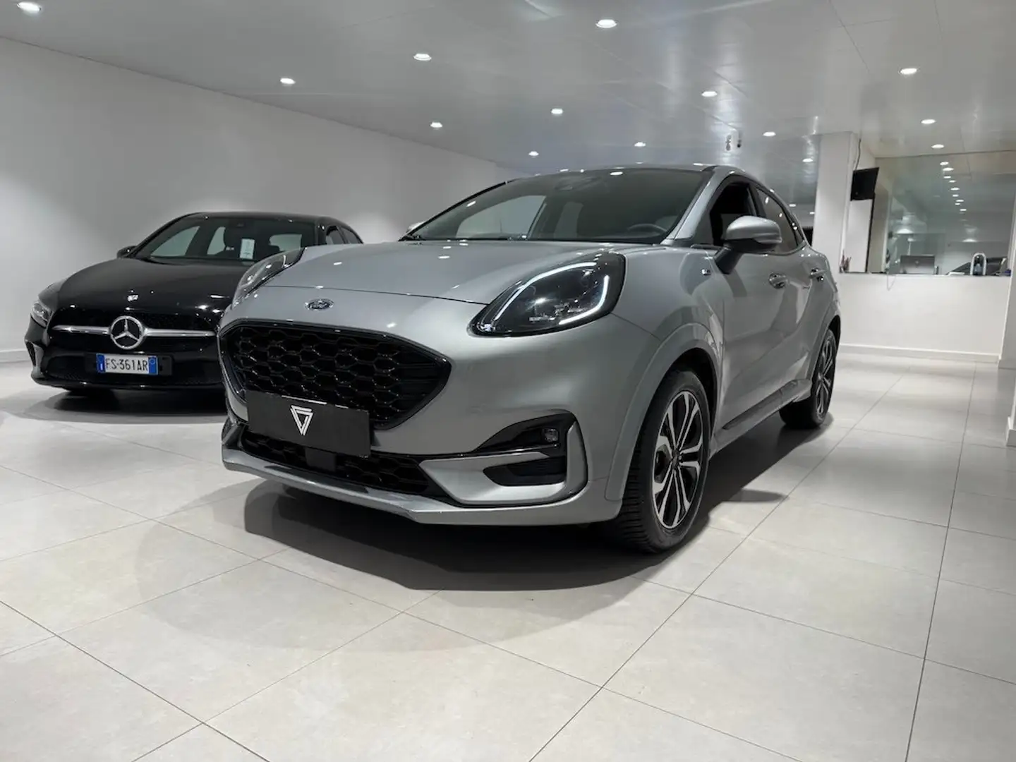 Ford Puma Puma II 2020 1.0 ecoboost h ST-Line s Grigio - 1