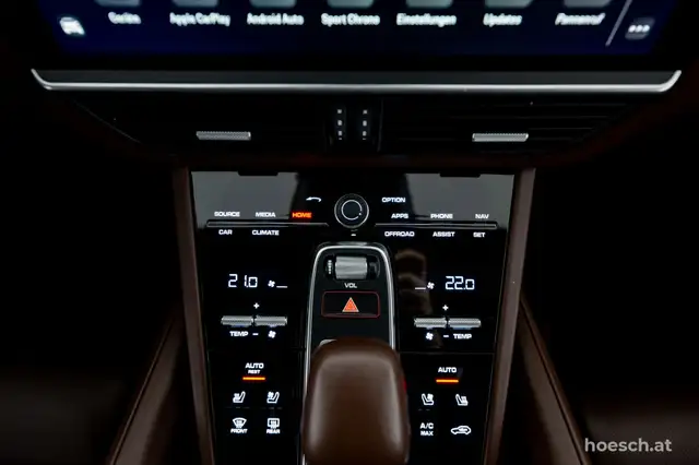 Porsche Cayenne E-Hybrid V6 CLUBLEDER LUFT PANO SITZKLIMA Ansicht 34