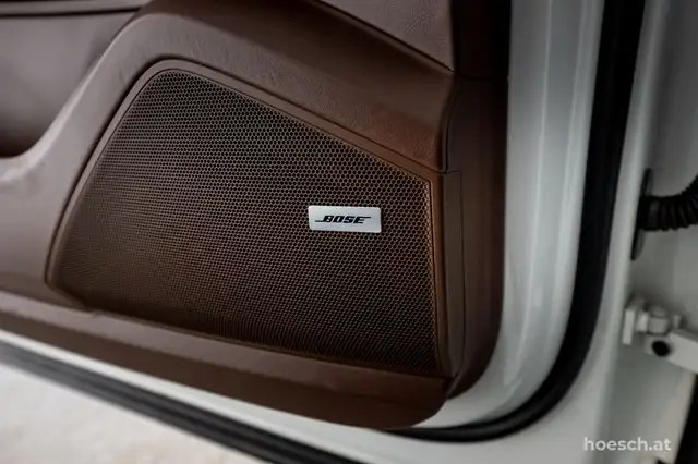 Porsche Cayenne E-Hybrid V6 CLUBLEDER LUFT PANO SITZKLIMA Ansicht 44