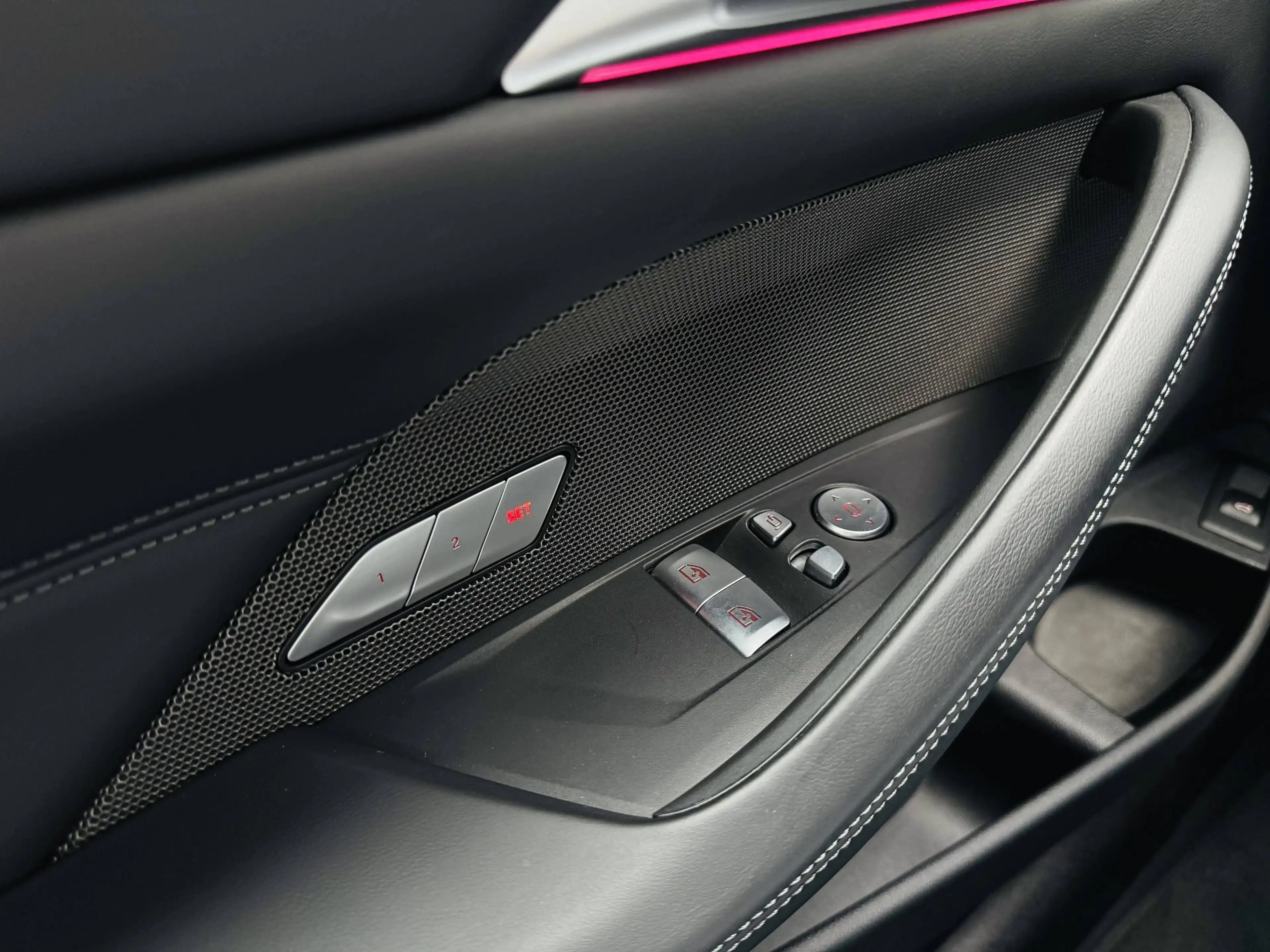 BMW M4 Competition xDrive DA Prof PA+ Laser HuD H/K — photo 18