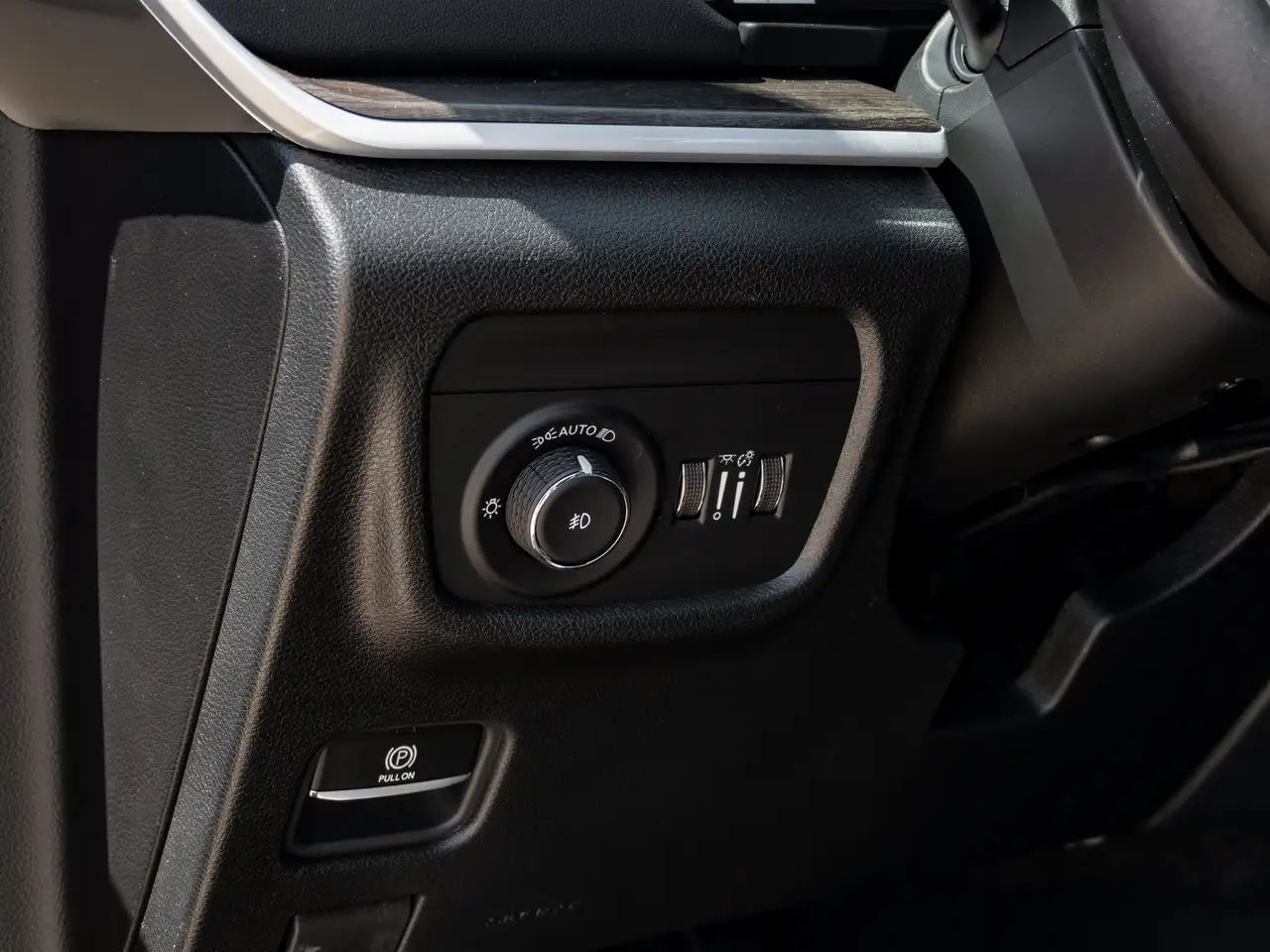 Jeep Grand Cherokee 2026 — фото 21