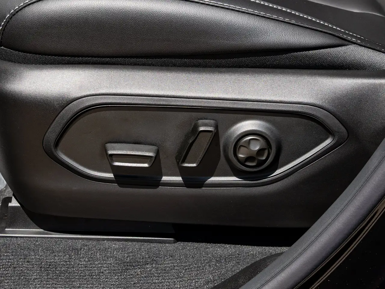 Jeep Grand Cherokee 2026 — фото 20