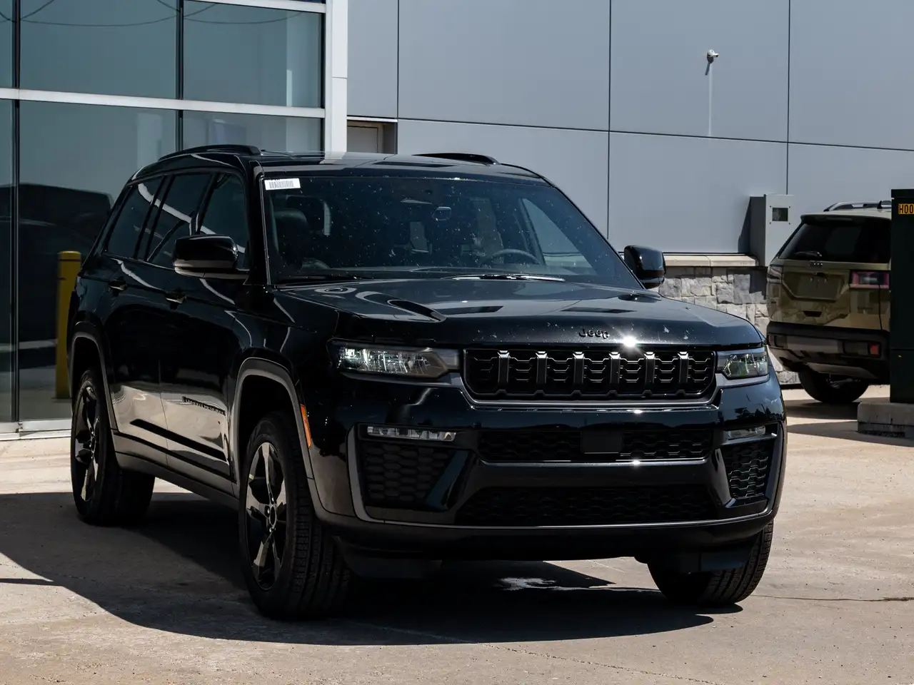 Jeep Grand Cherokee 2026 — фото 12