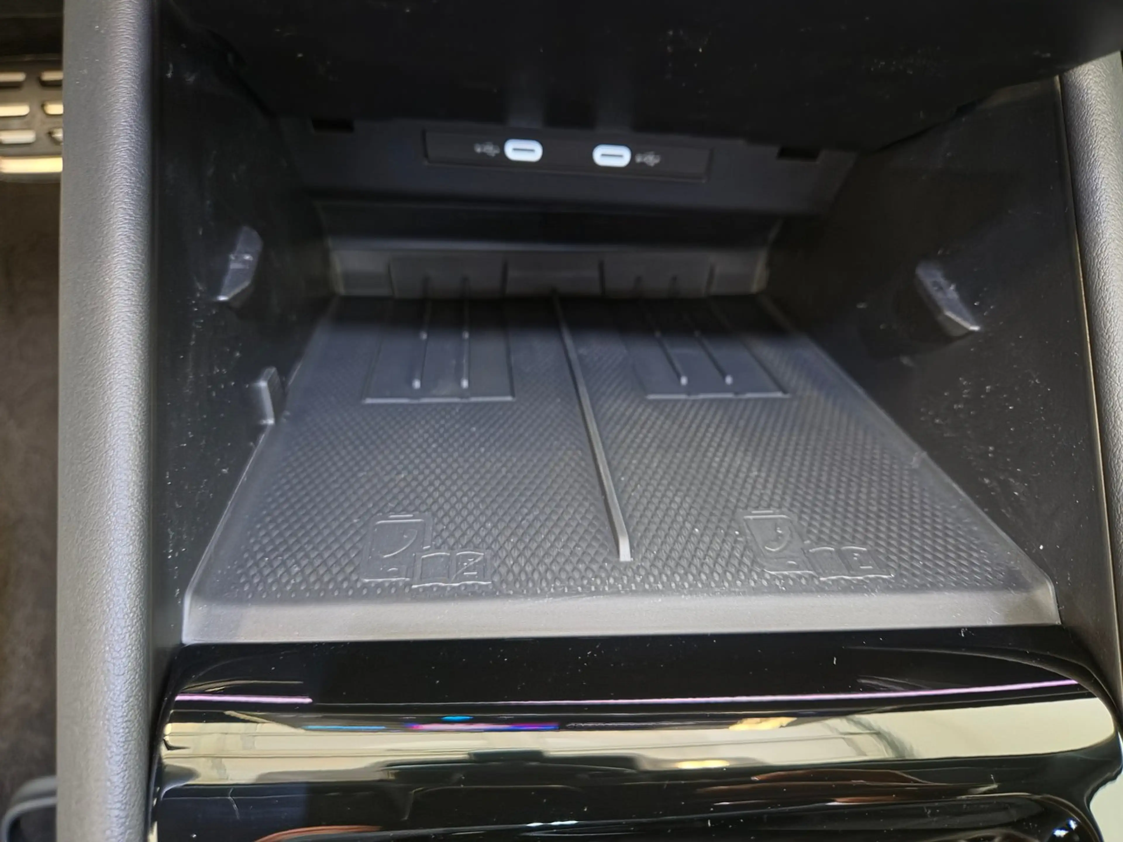 Volkswagen Tayron Sport eHybrid DSG 150kW — photo 9