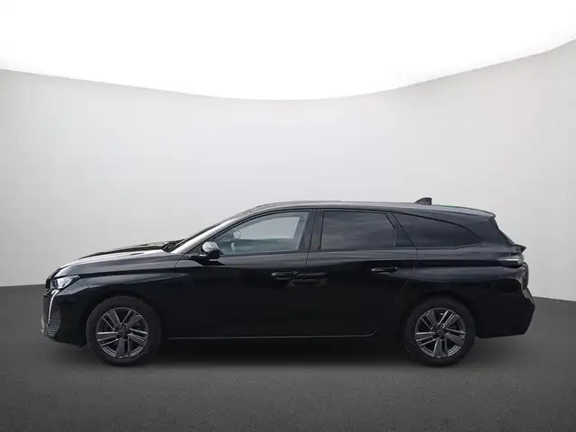 Peugeot 308 view 4