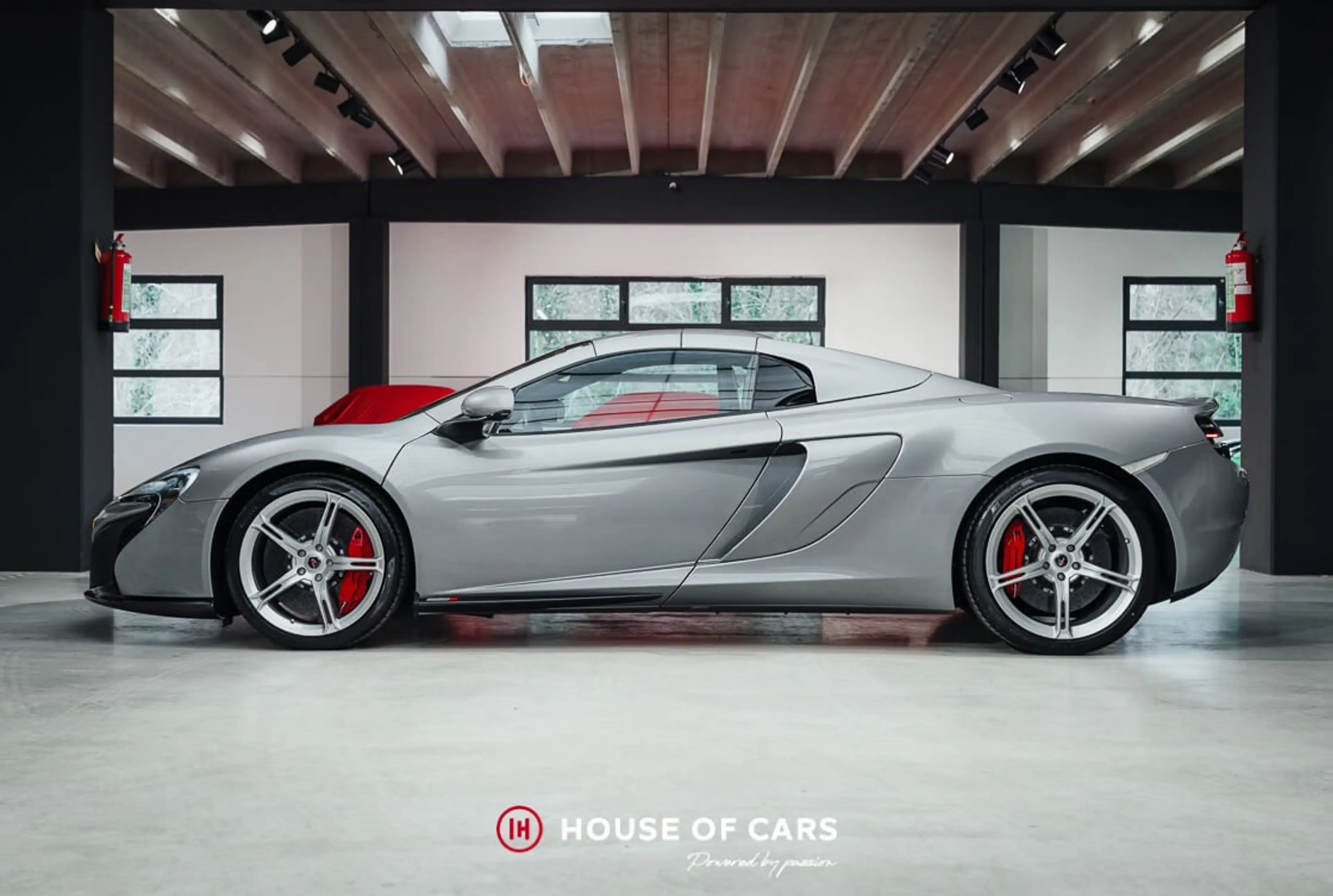 McLaren 650S Spider 1ST OWNER - 21% VAT DEDUCTIBLE — photo 10