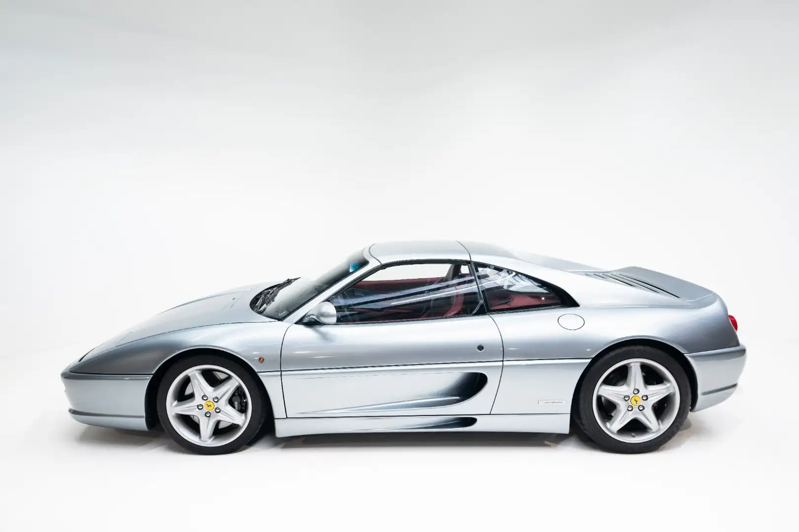 Ferrari F355 GTS *1 of 529* (Zanasi Restored) Plateado - 2