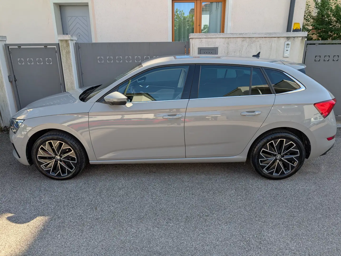 Skoda Scala Scala 2019 1.0 tsi Style 115cv Grigio - 2