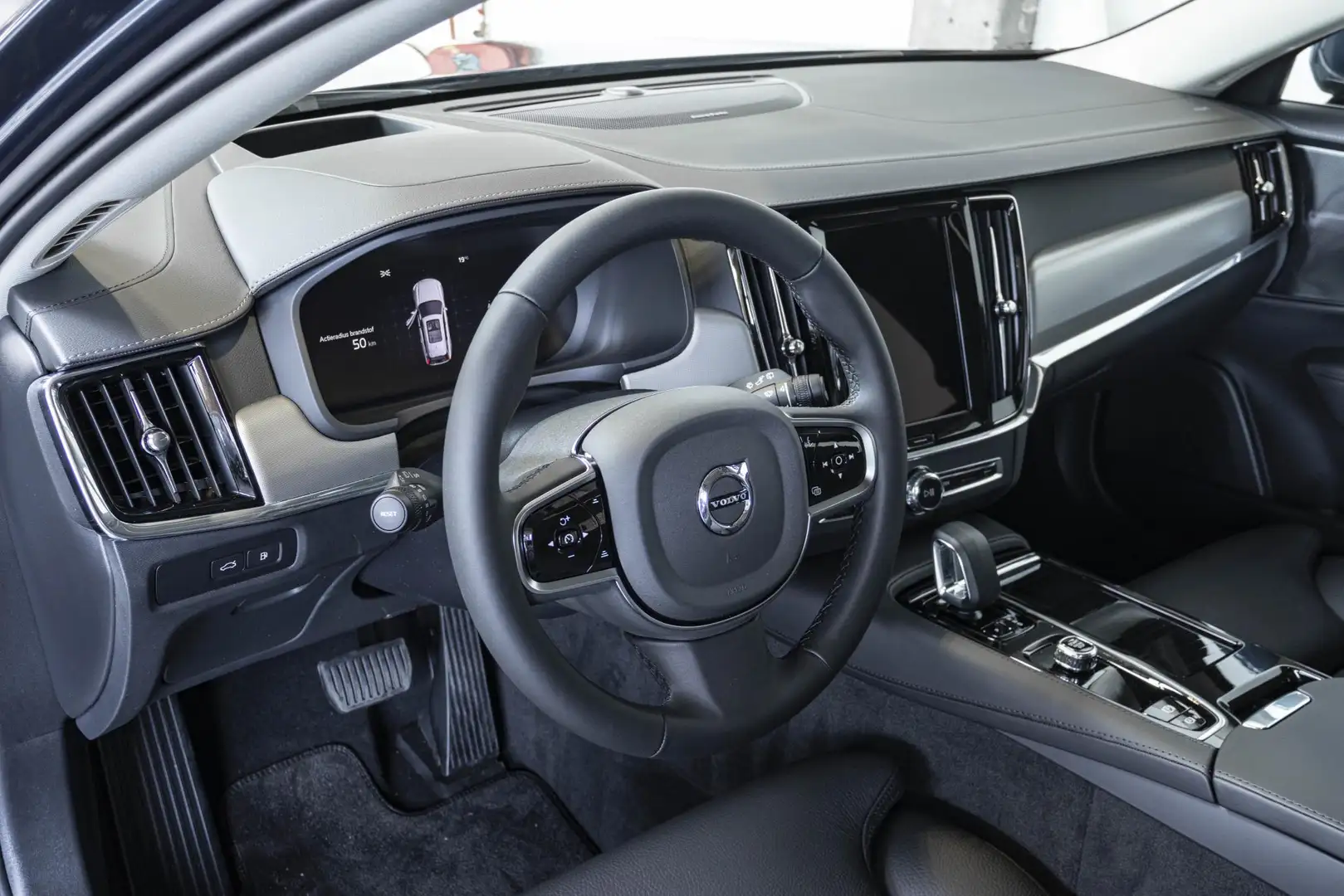 Volvo V90 T6 Recharge AWD Ultimate Bright | Panoramadak | Ha Blauw - 2