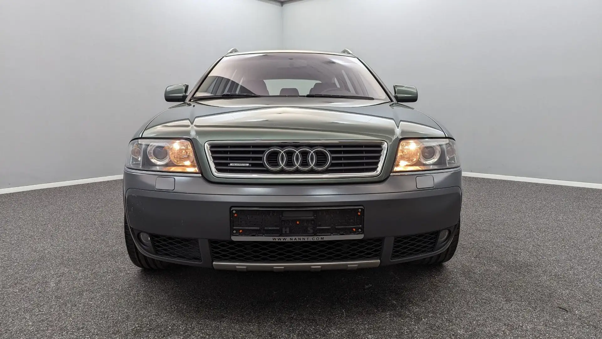 Audi A6 allroad 2.5TDI q Tip*2.Hand*Scheckheft*MEGAVO Green - 2