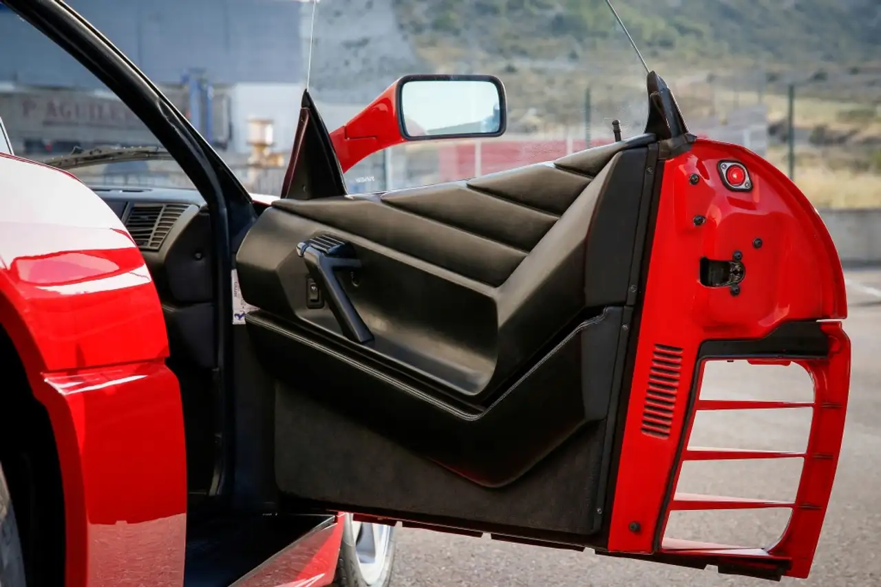 Ferrari 348 TS, foto 10