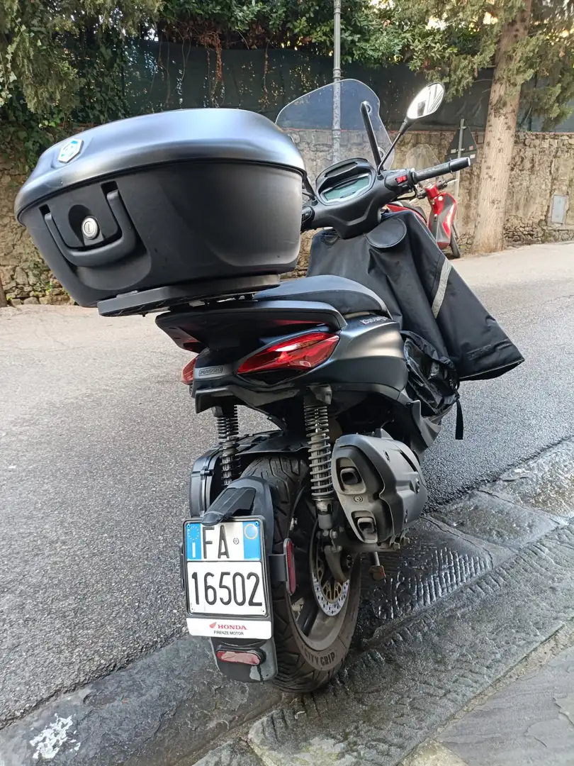 Piaggio Beverly 400 Versione S HPE ABS/ASR Bleu - 2