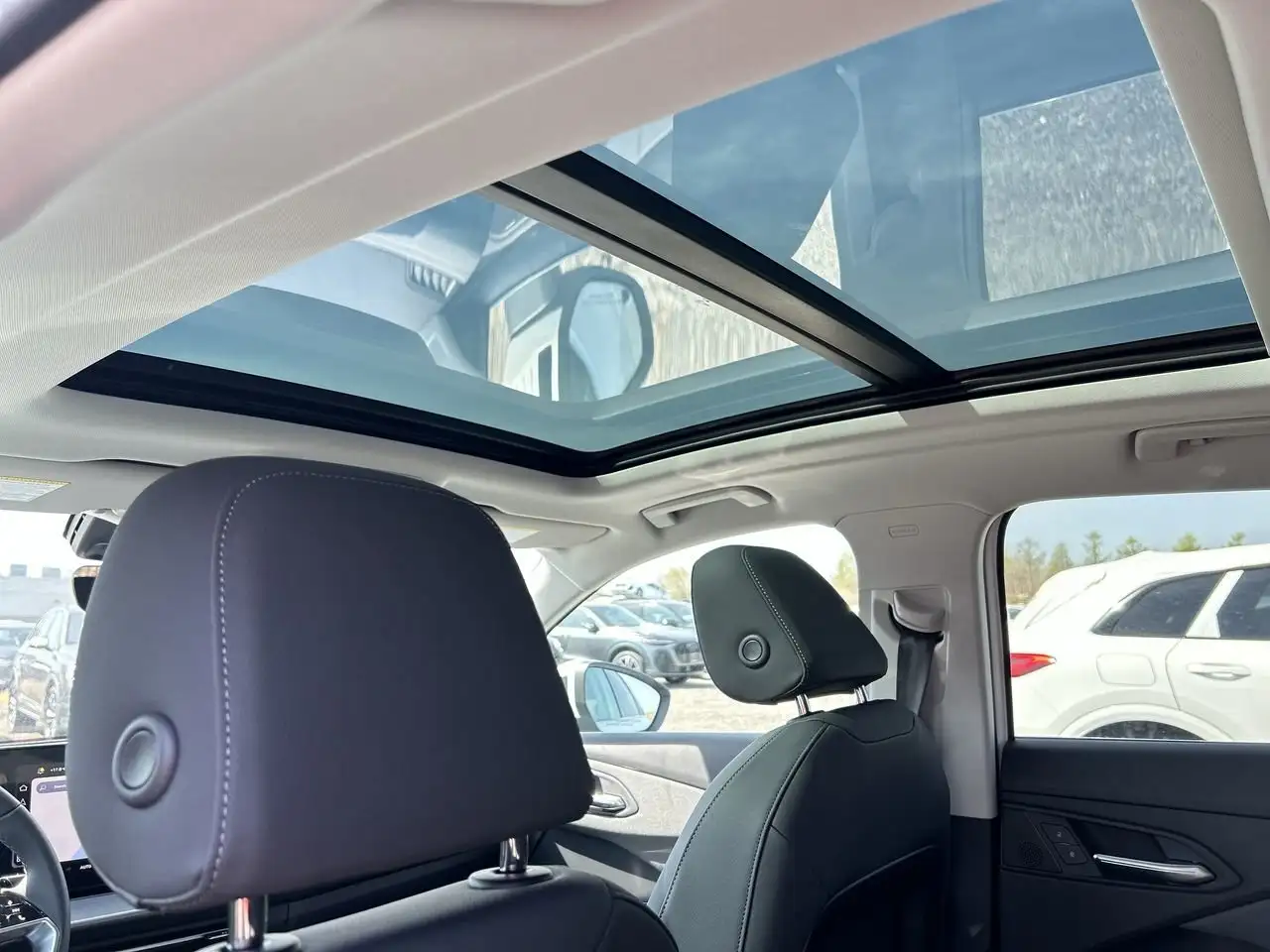 Audi Q3 снимка Audi Q3